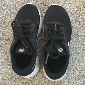 Nike boys sneakers